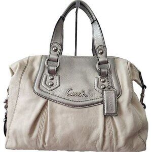 Coach Ashley White & Silver Leather Convertible Shoulder Bag Purse